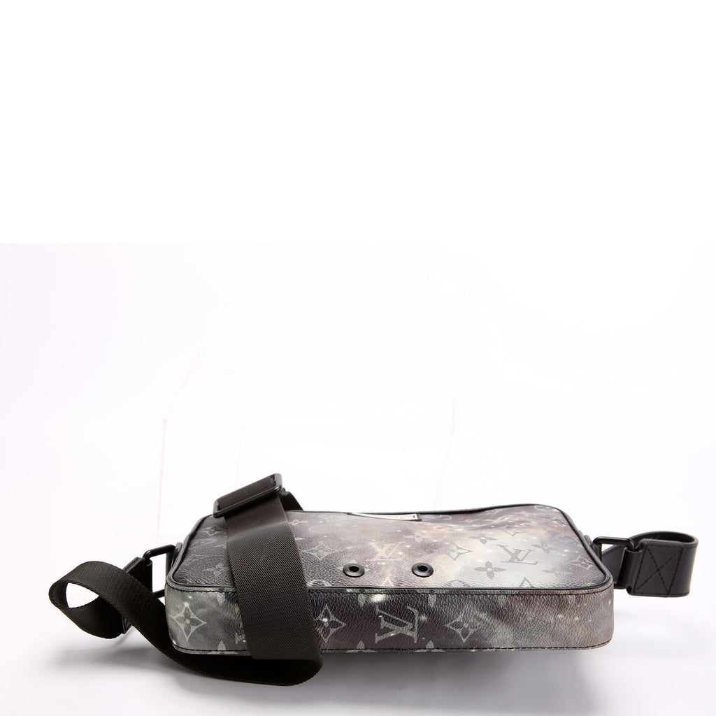 Louis Vuitton Alpha Messenger Monogram Galaxy