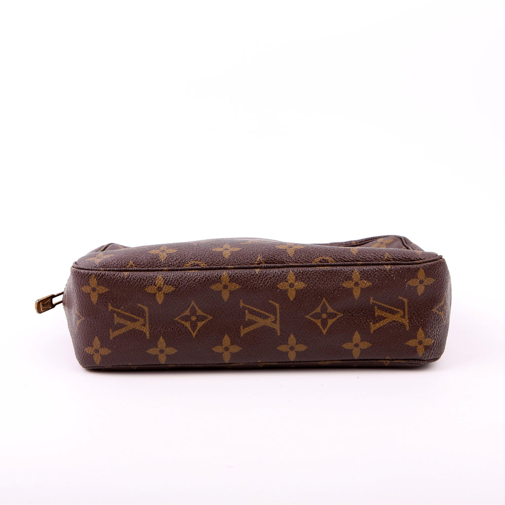 Louis Vuitton Trousse Toilette 23 Monogram