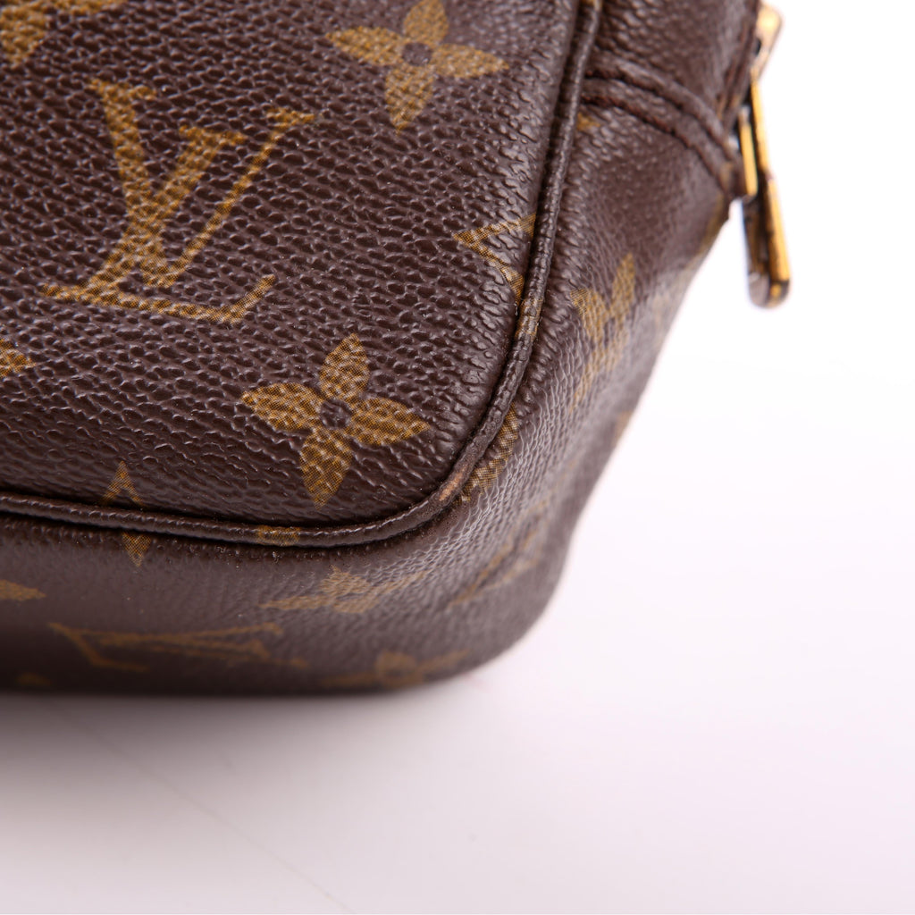 Louis Vuitton Trousse Toilette 23 Monogram