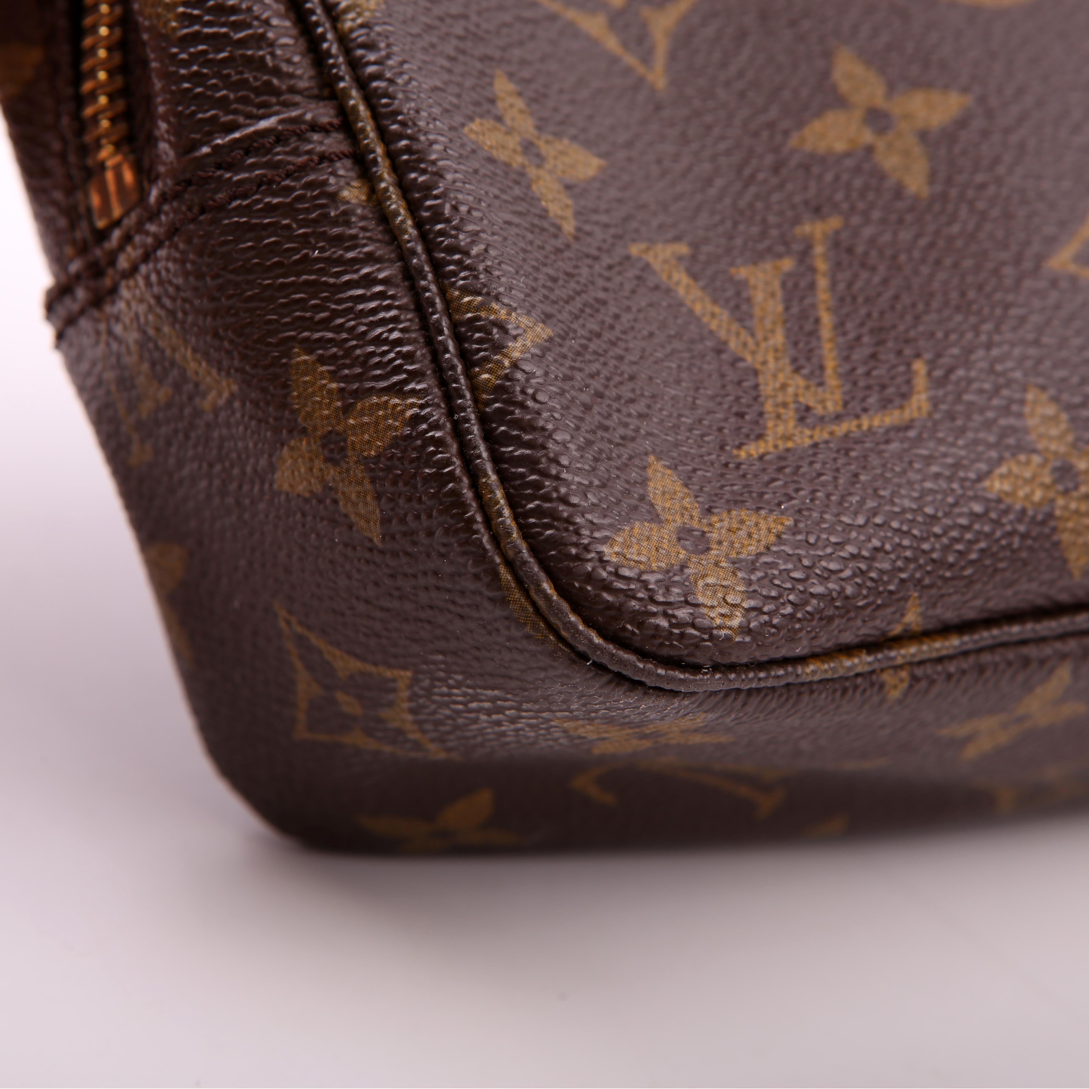 Louis Vuitton Trousse Toilette 23 Monogram