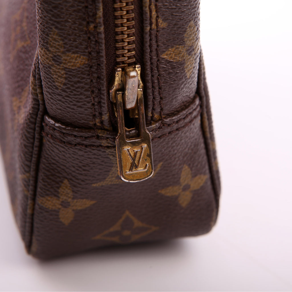 Louis Vuitton Trousse Toilette 23 Monogram