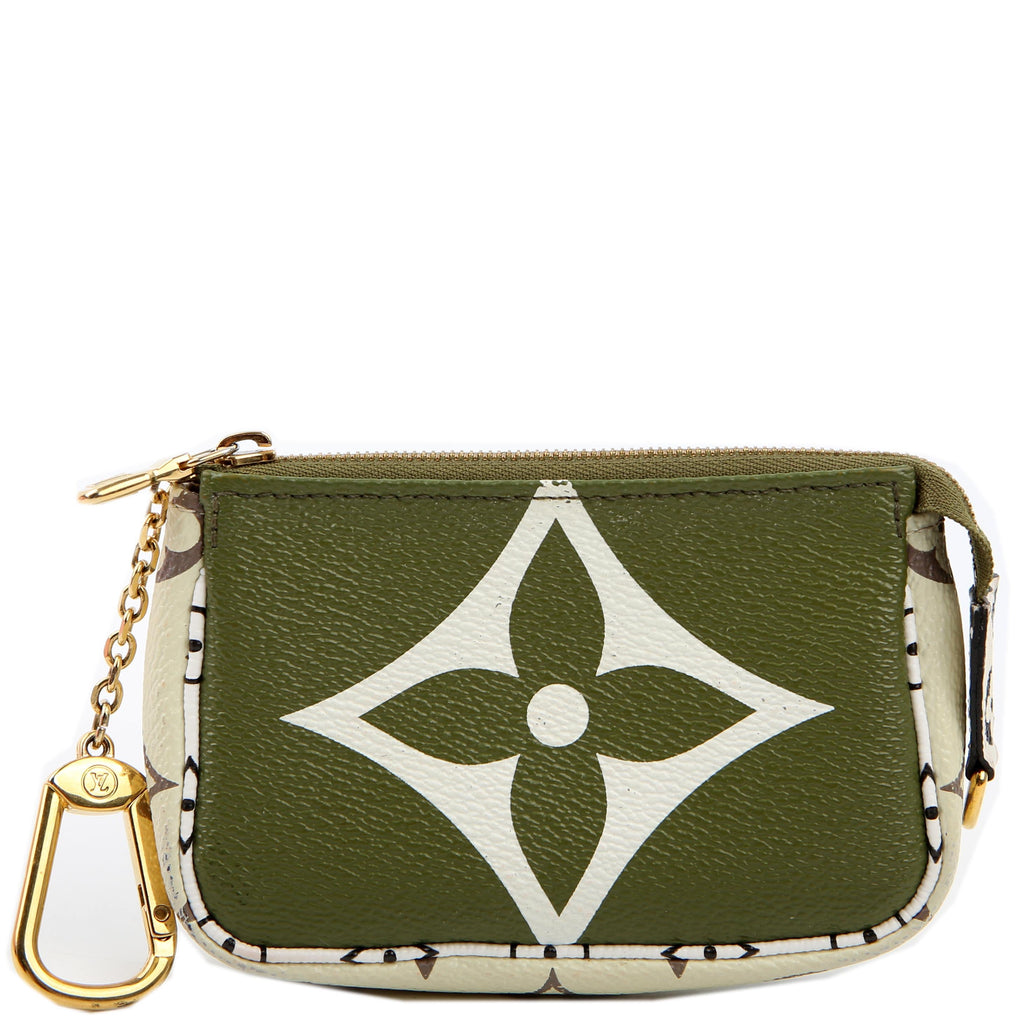 Louis Vuitton Pochette Accessories Micro Giant Monogram Green