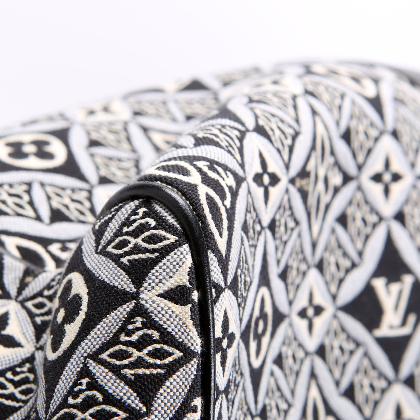 Louis Vuitton Keepall 45 Bandouliere Since 1854 Jacquard Black/White