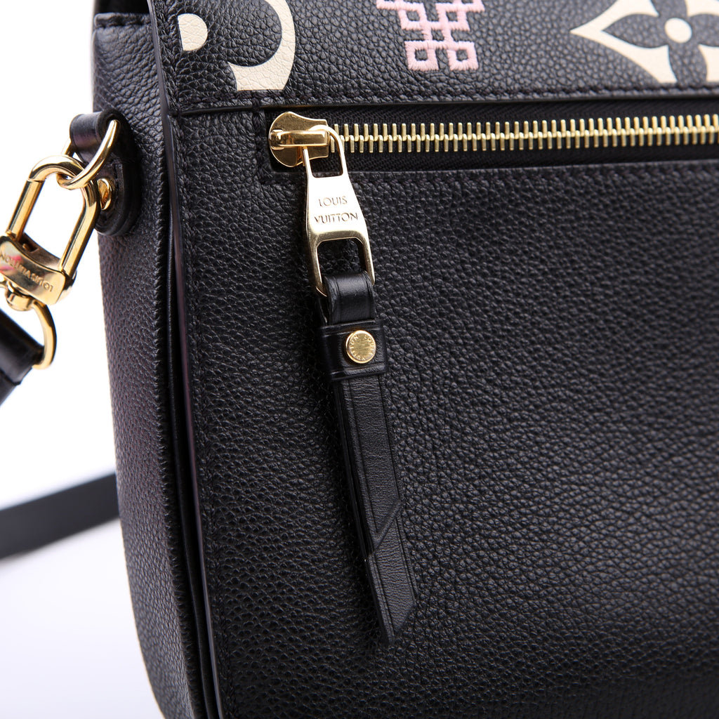 Louis Vuitton Pochette Metis Empreinte Giant Broderies Black/Pink