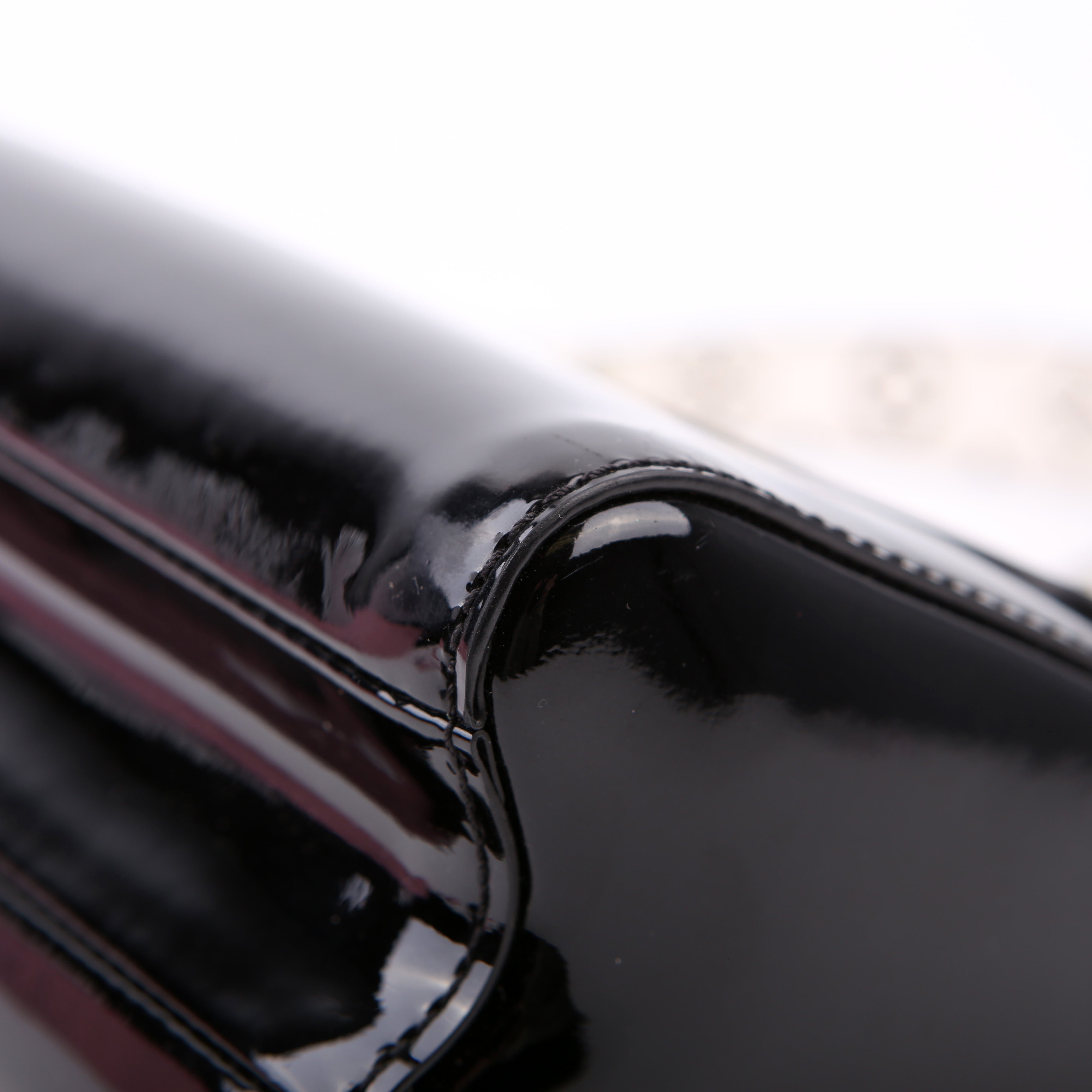 Louis Vuitton Twist PM Vernis Black/White