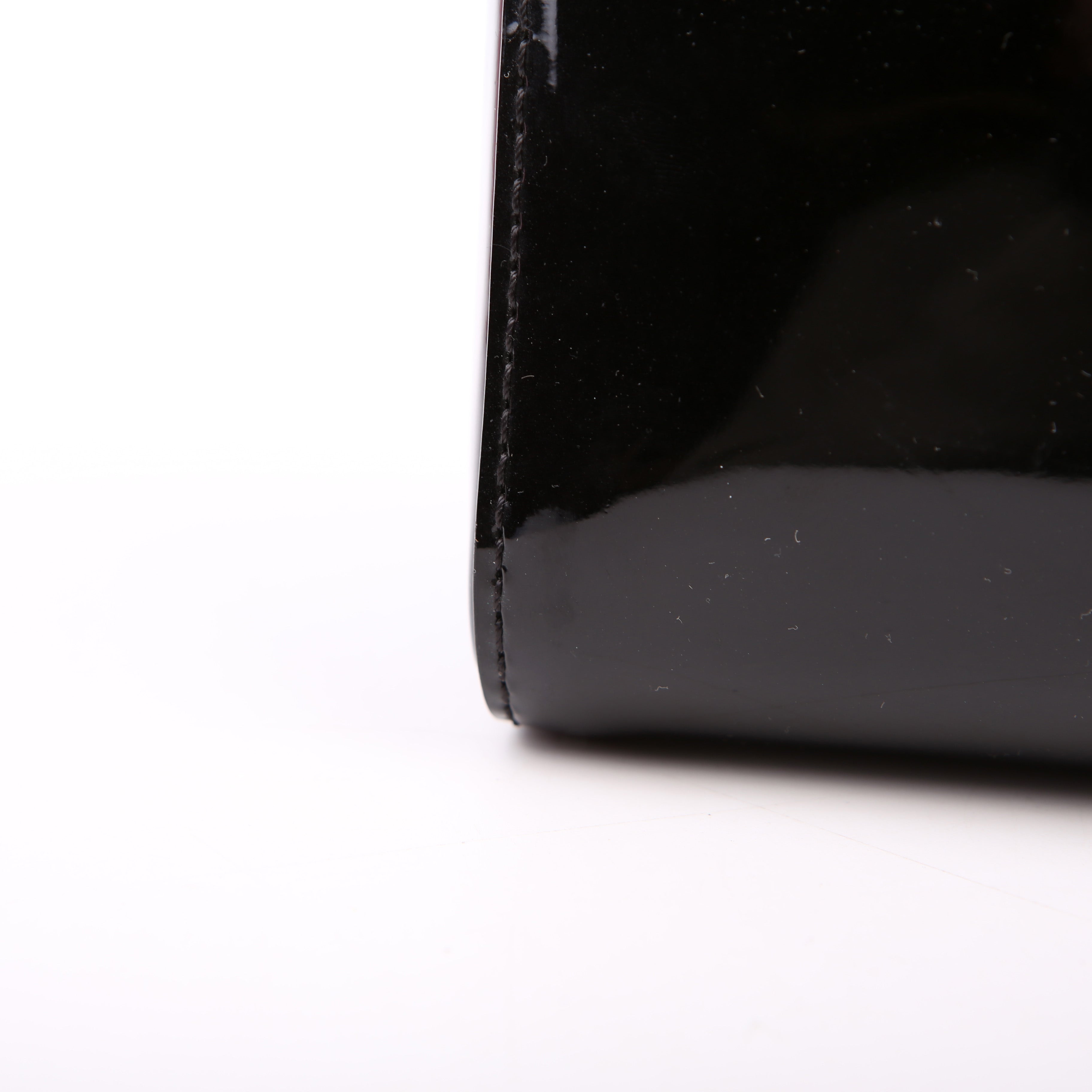 Louis Vuitton Twist PM Vernis Black/White