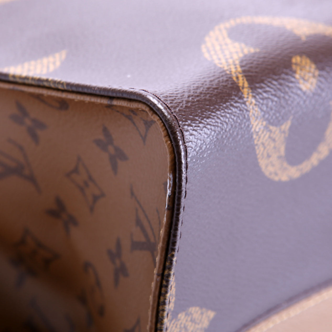 Louis Vuitton ONTHEGO GM Reversed Monogram