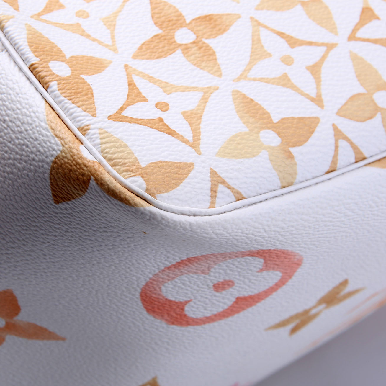 Louis Vuitton Neverfull With Wallet MM Watercolor BYTHEPOOL White/Tan
