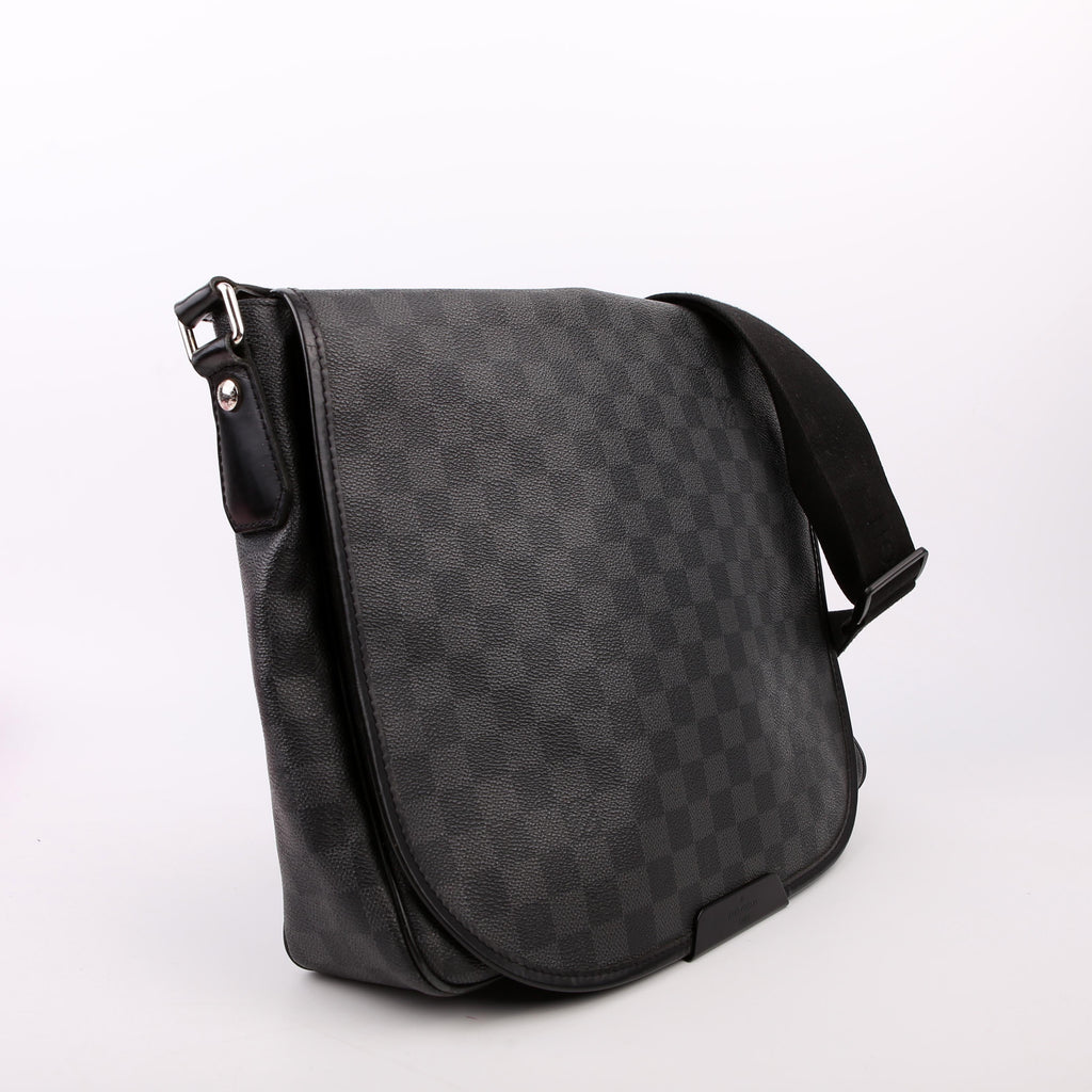 Louis Vuitton Daniel MM Damier Graphite