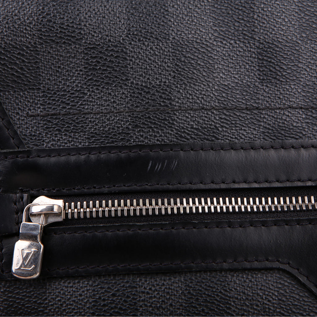 Louis Vuitton Daniel MM Damier Graphite