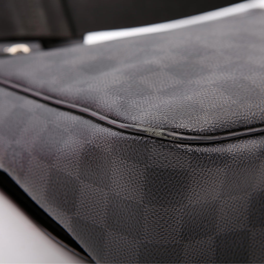 Louis Vuitton Daniel MM Damier Graphite