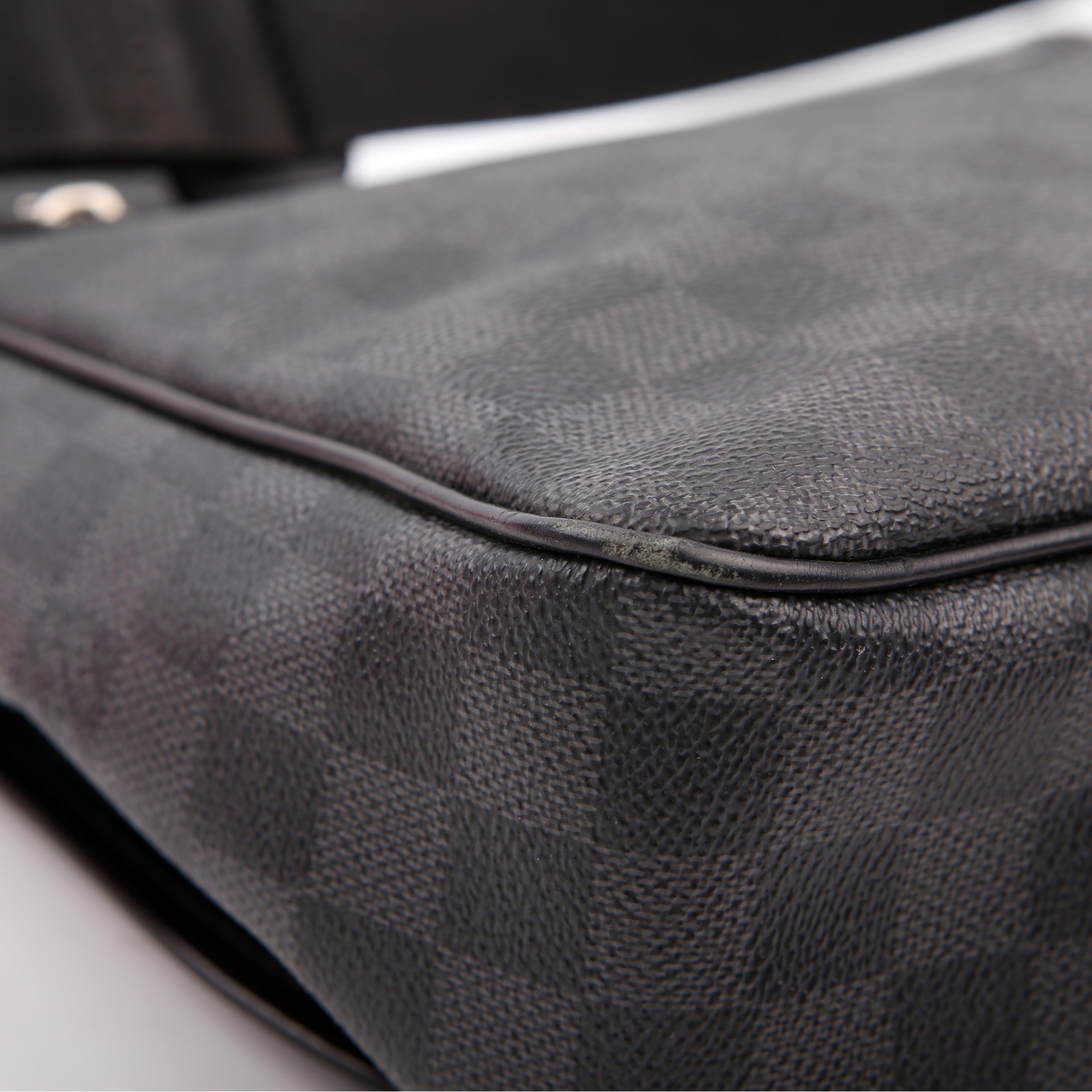 Louis Vuitton Daniel MM Damier Graphite