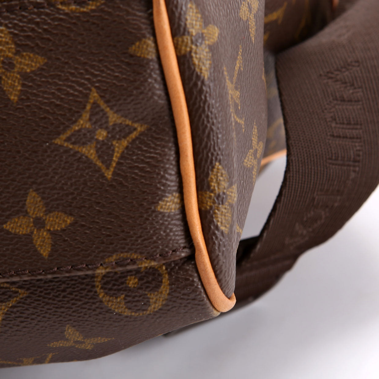 Louis Vuitton Abbesses Monogram