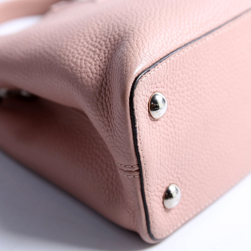 Louis Vuitton Capucines PM Taurillon Pink