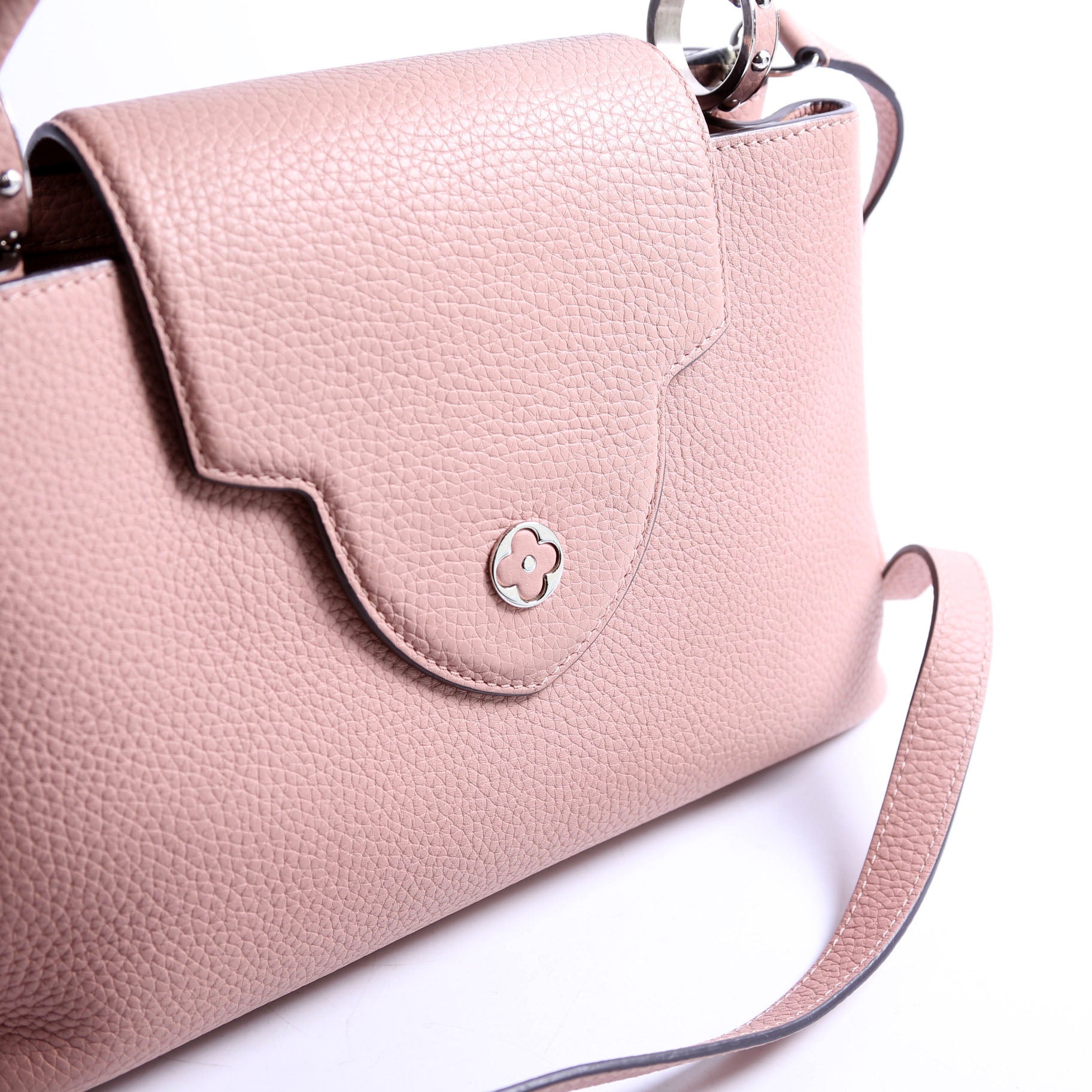 Louis Vuitton Capucines PM Taurillon Pink