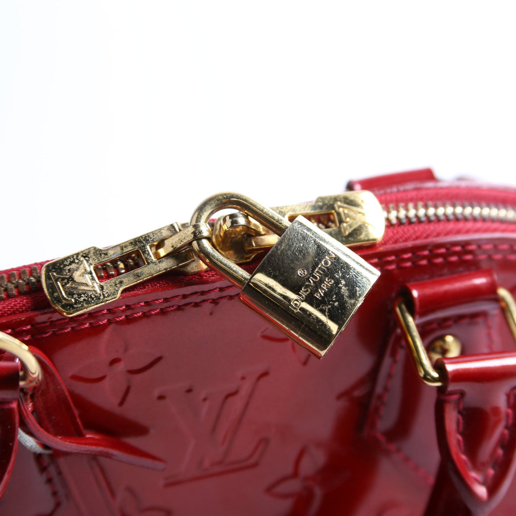 Louis Vuitton Alma BB Vernis Red/Gold
