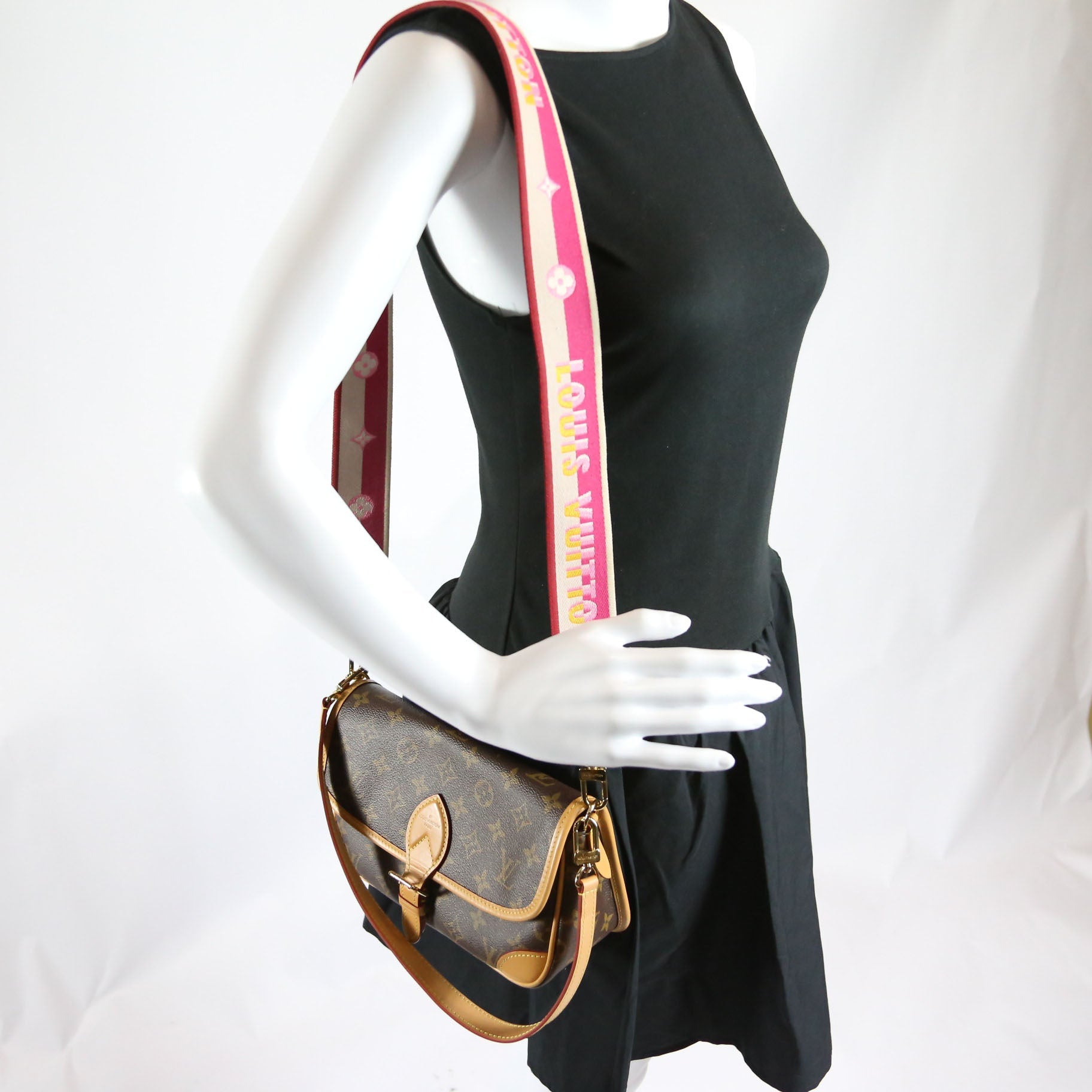 Louis Vuitton Diane NM Satchel Monogram Pink