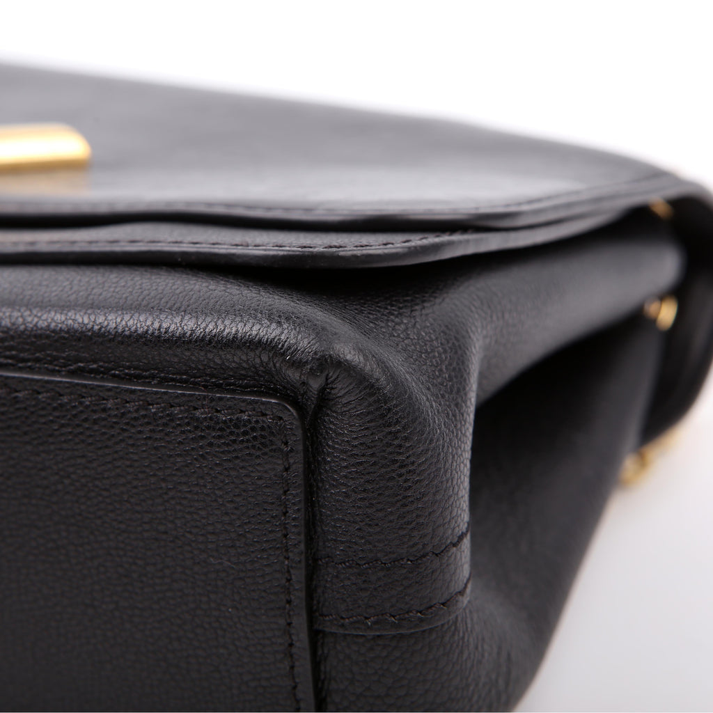Louis Vuitton Very Messenger Bag Black