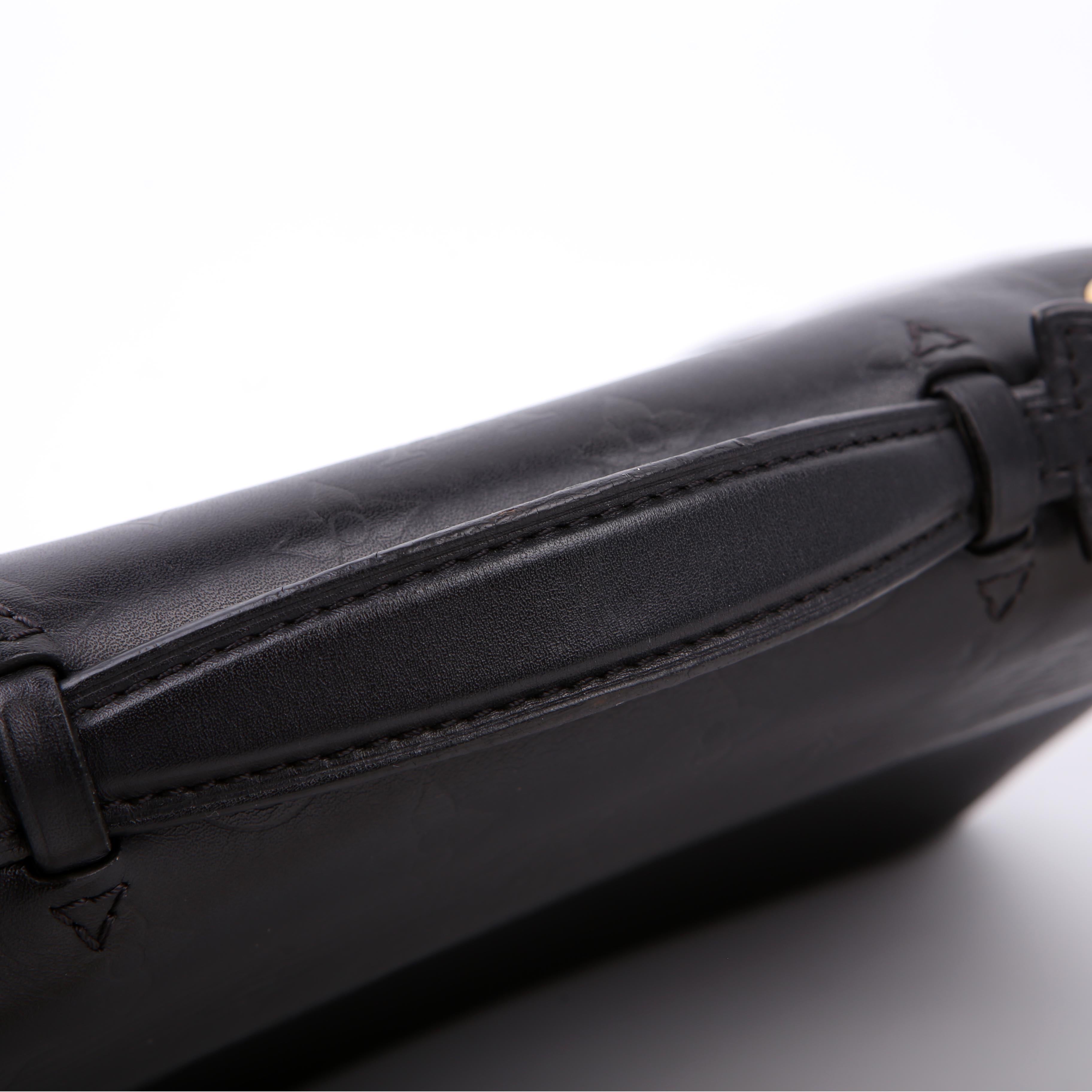 Louis Vuitton Very Messenger Bag Black