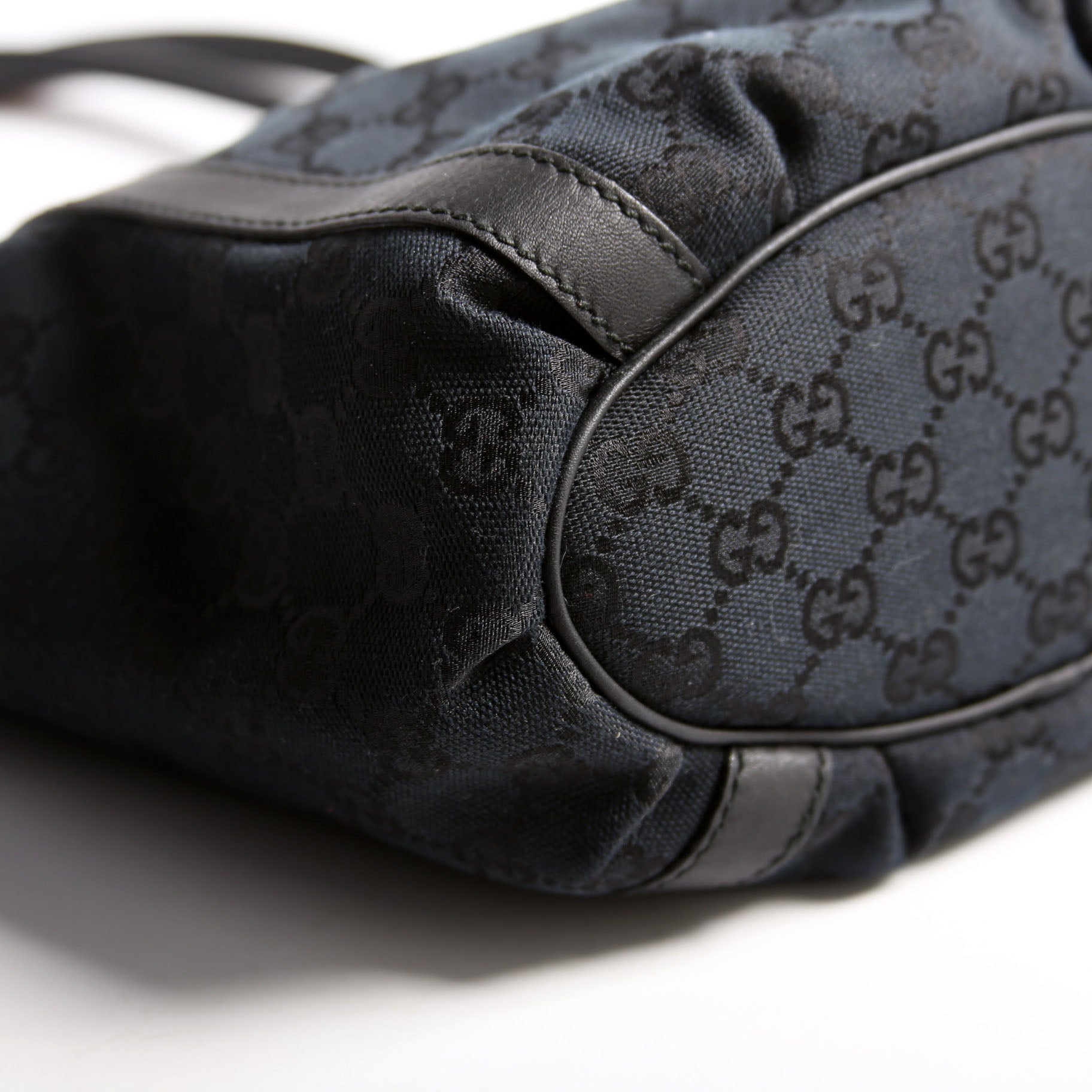 Gucci 211983 GG Canvas D Ring Small Tote Black