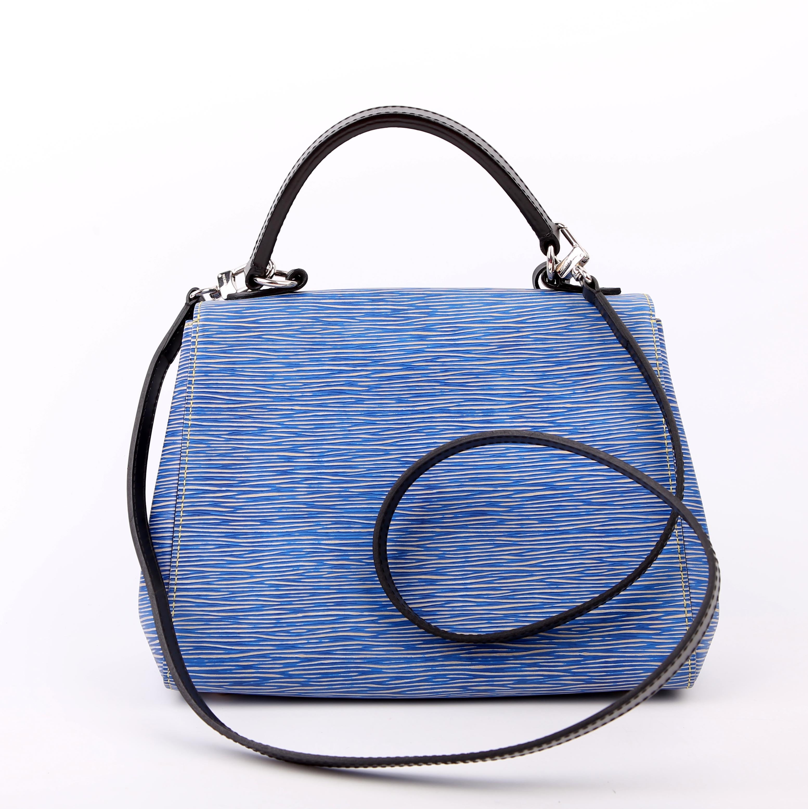 Louis Vuitton Cluny BB Epi Blue/Black