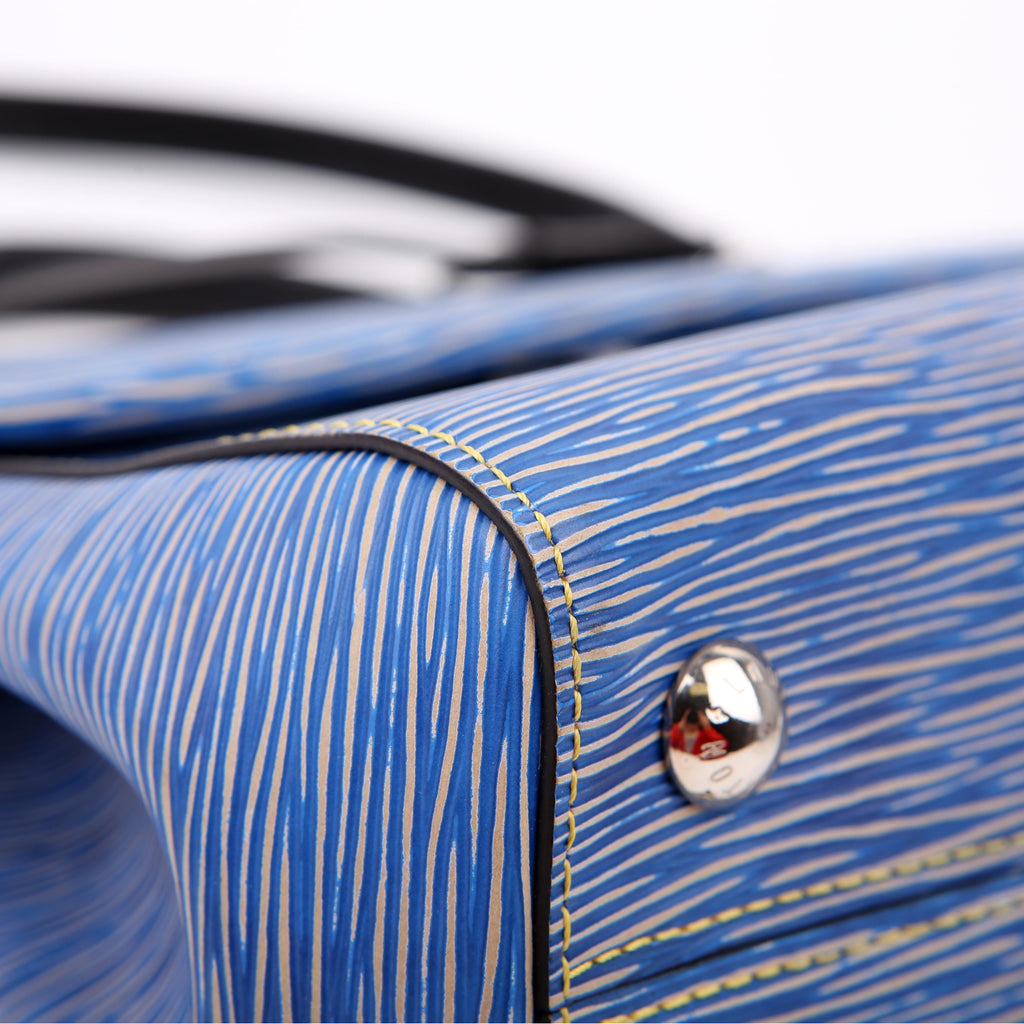 Louis Vuitton Cluny BB Epi Blue/Black