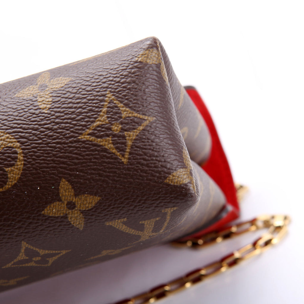 Louis Vuitton Pallas Chain Monogram