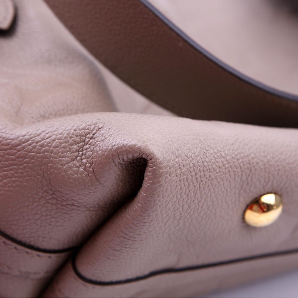 Louis Vuitton Carryall MM Zip Empreinte Taupe