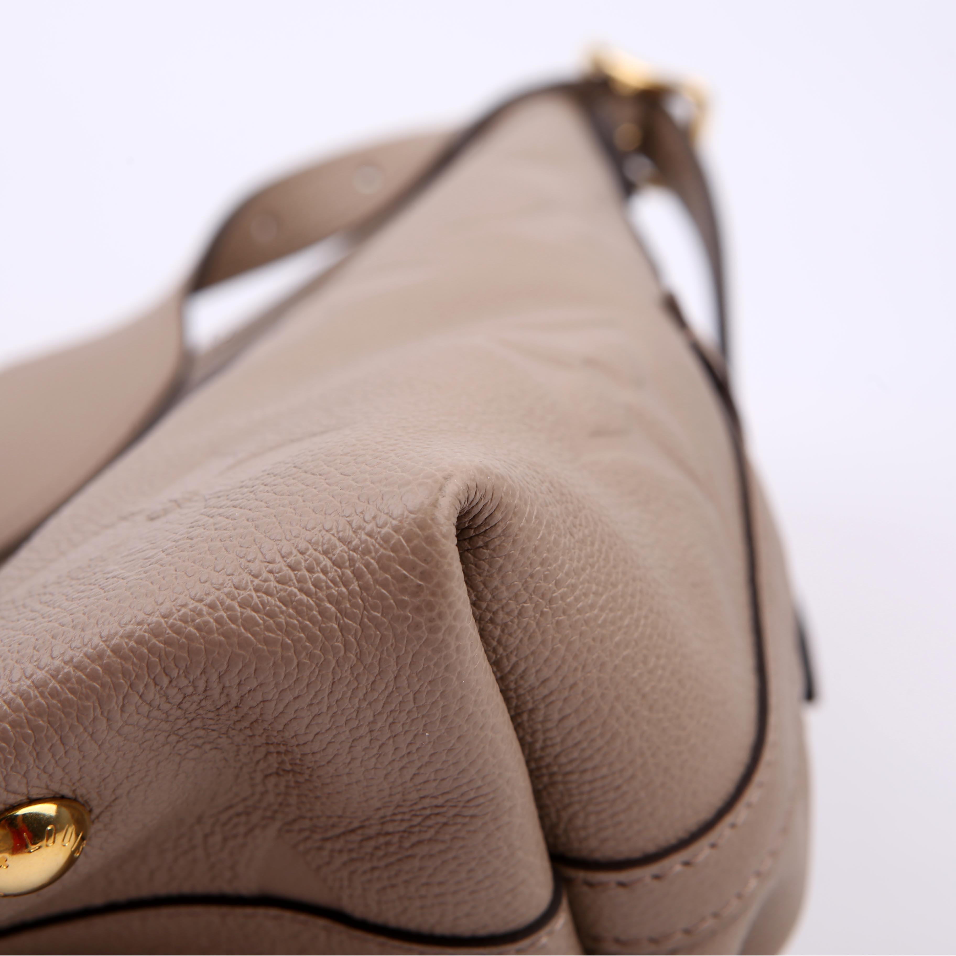 Louis Vuitton Carryall MM Zip Empreinte Taupe