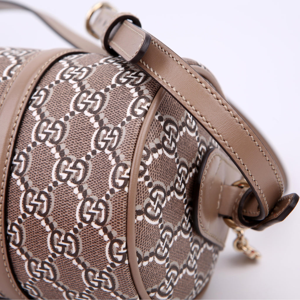 Gucci 796230 GG Supreme Shadow Small 2Way Taupe