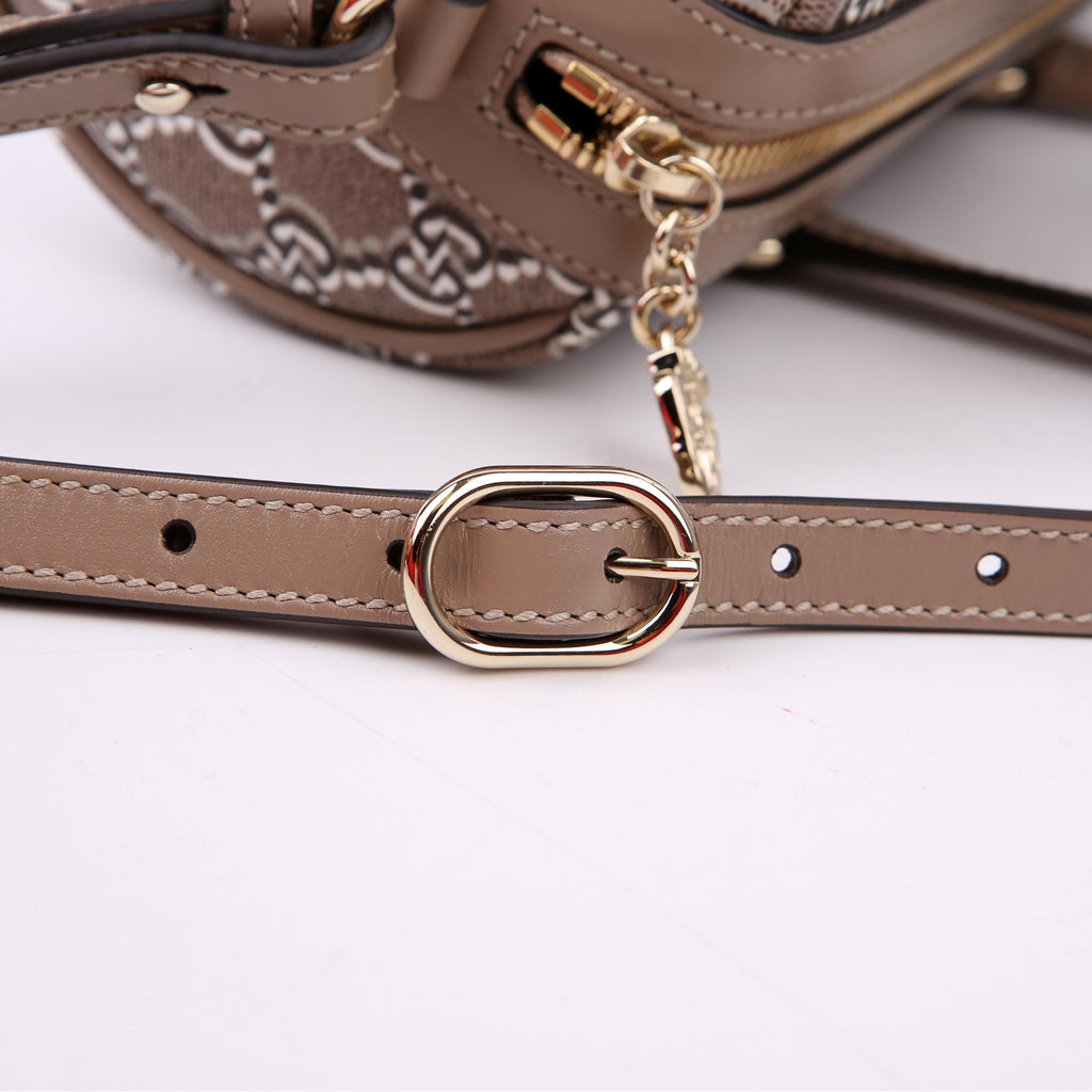 Gucci 796230 GG Supreme Shadow Small 2Way Taupe