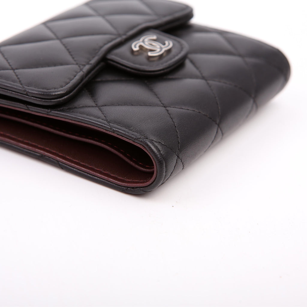 Chanel Classic Compact Flap Wallet Lambskin 26M Black