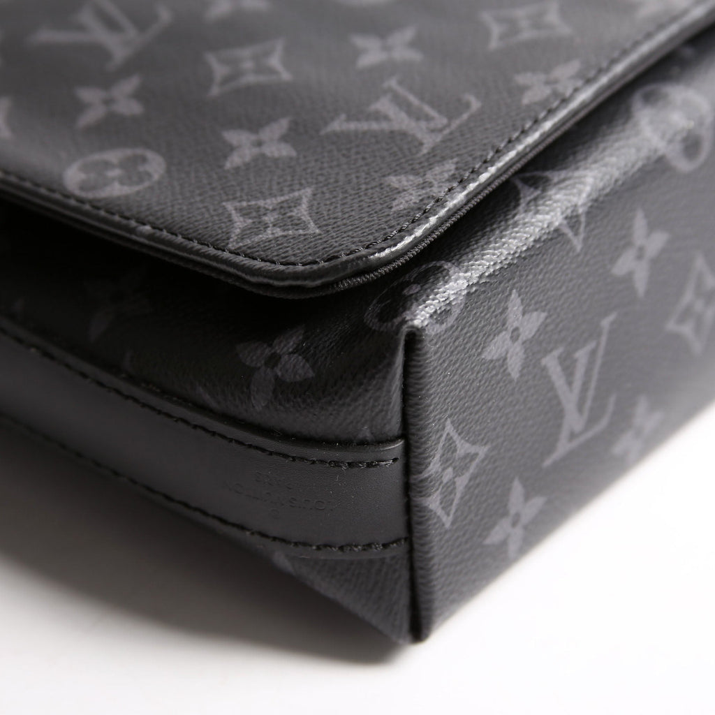Louis Vuitton District PM Monogram Eclipse
