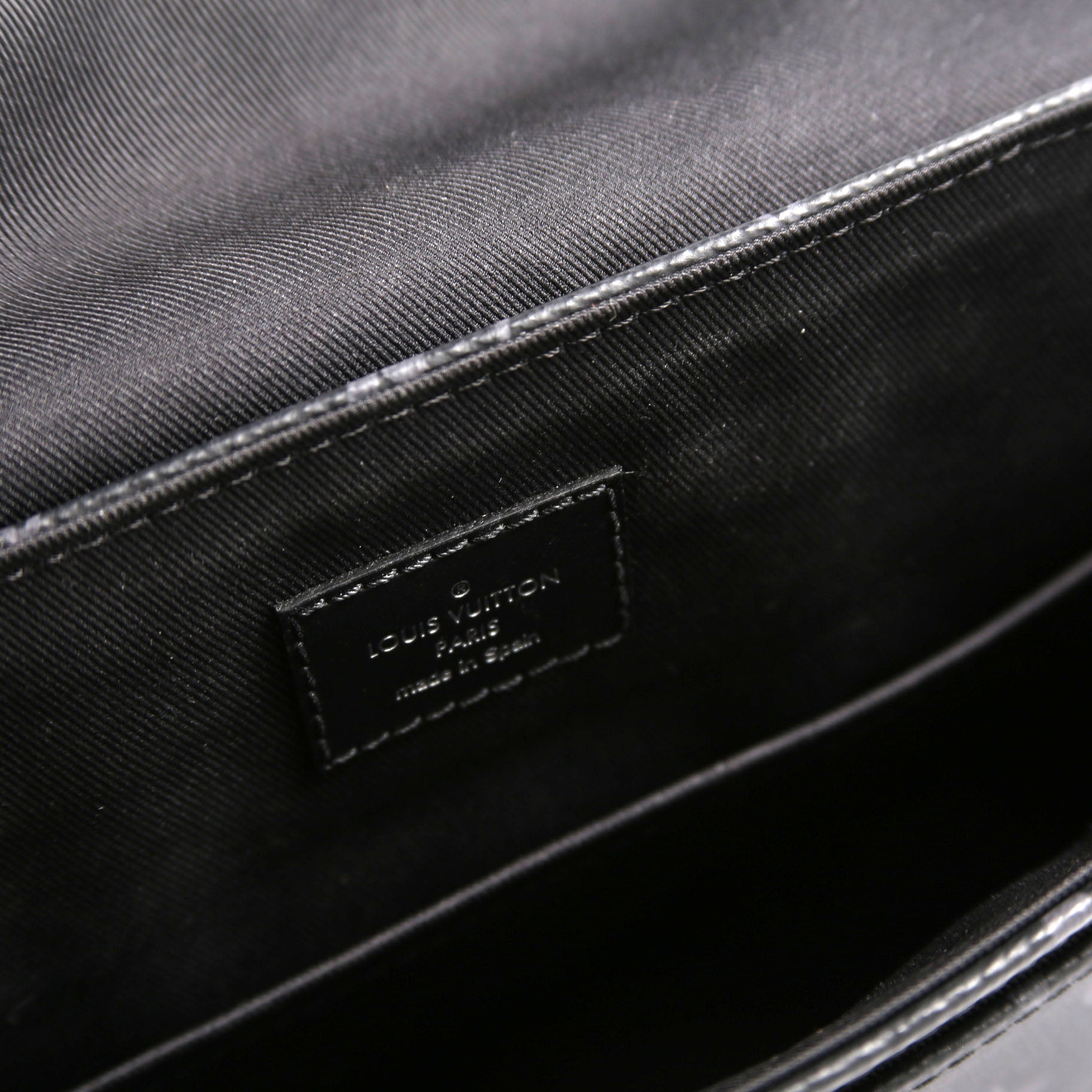 Louis Vuitton District PM Monogram Eclipse