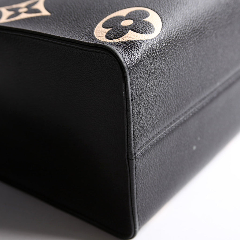 Louis Vuitton ONTHEGO MM Bicolor Emprainte