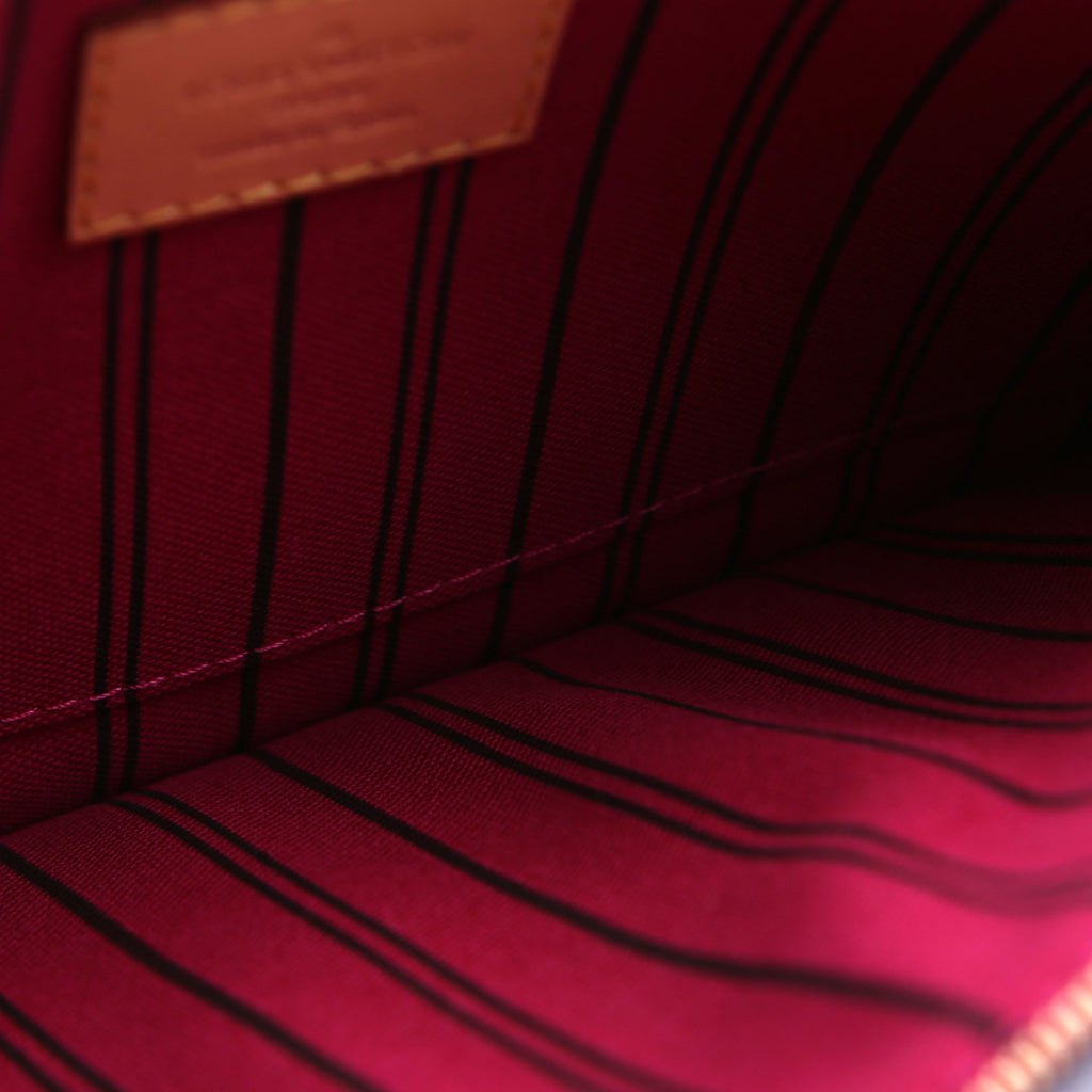Louis Vuitton Pochette Only Neverfull Monogram Pink