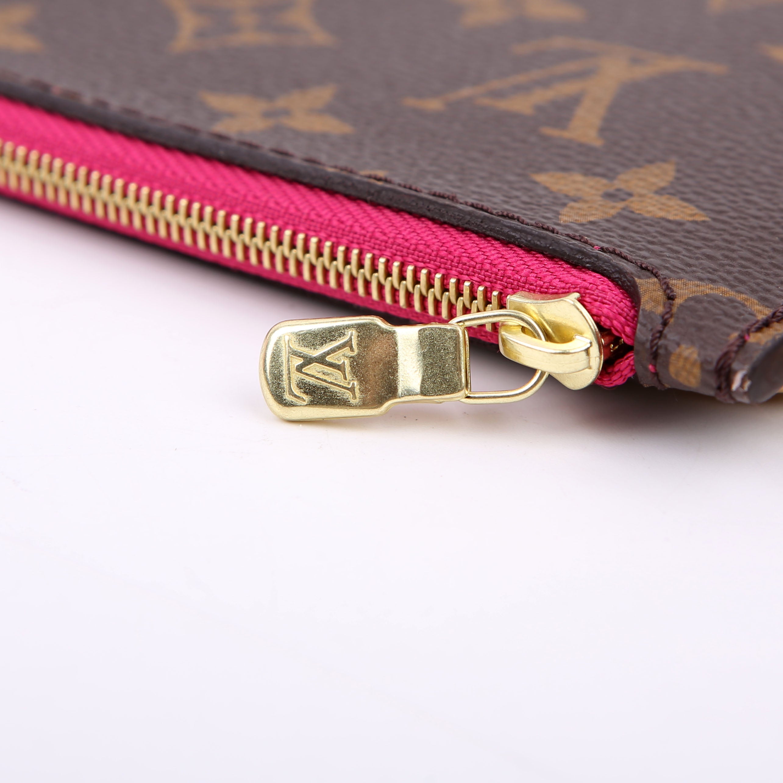 Louis Vuitton Pochette Only Neverfull Monogram Pink