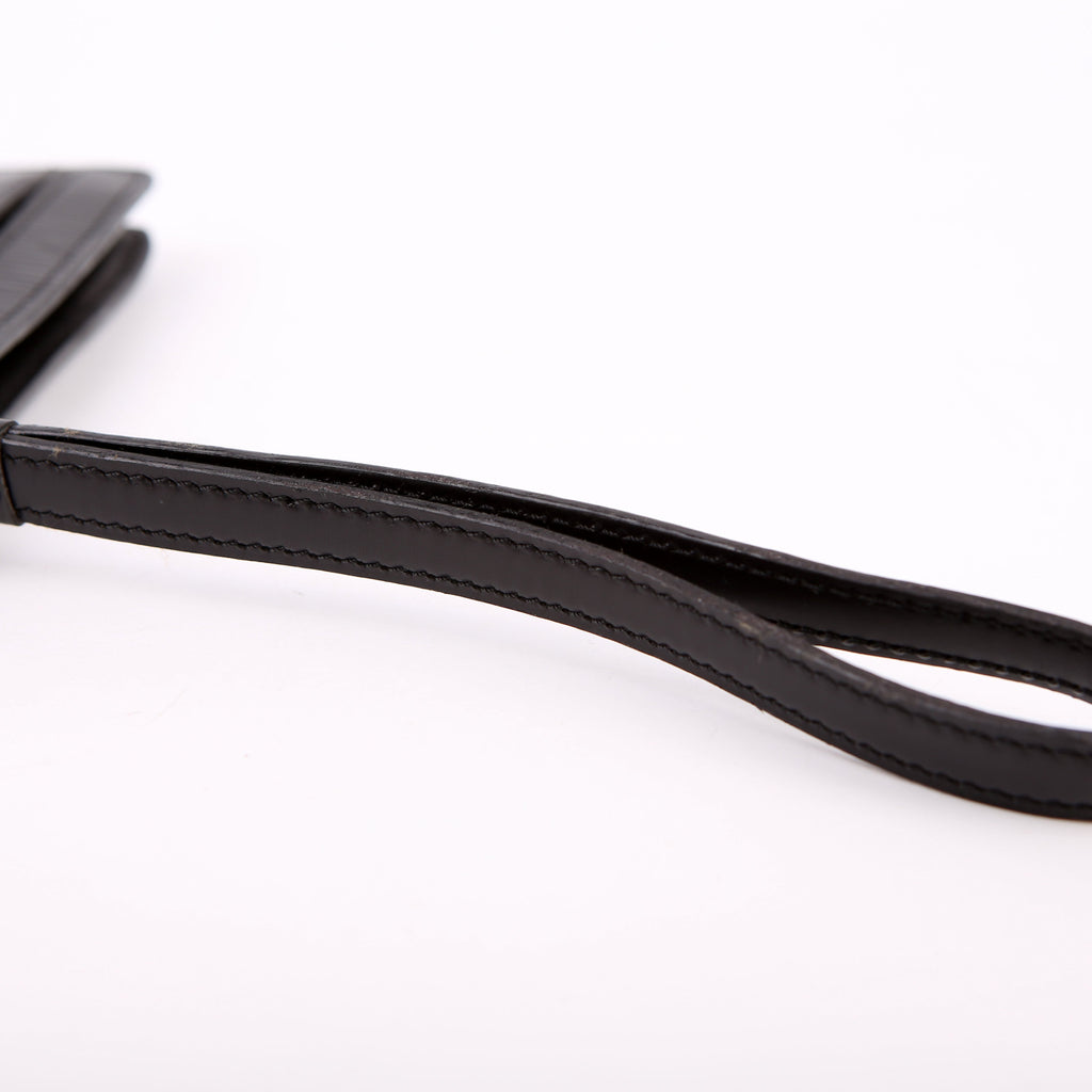 Louis Vuitton Pochette Sellier Dragonne Clutch Epi Black