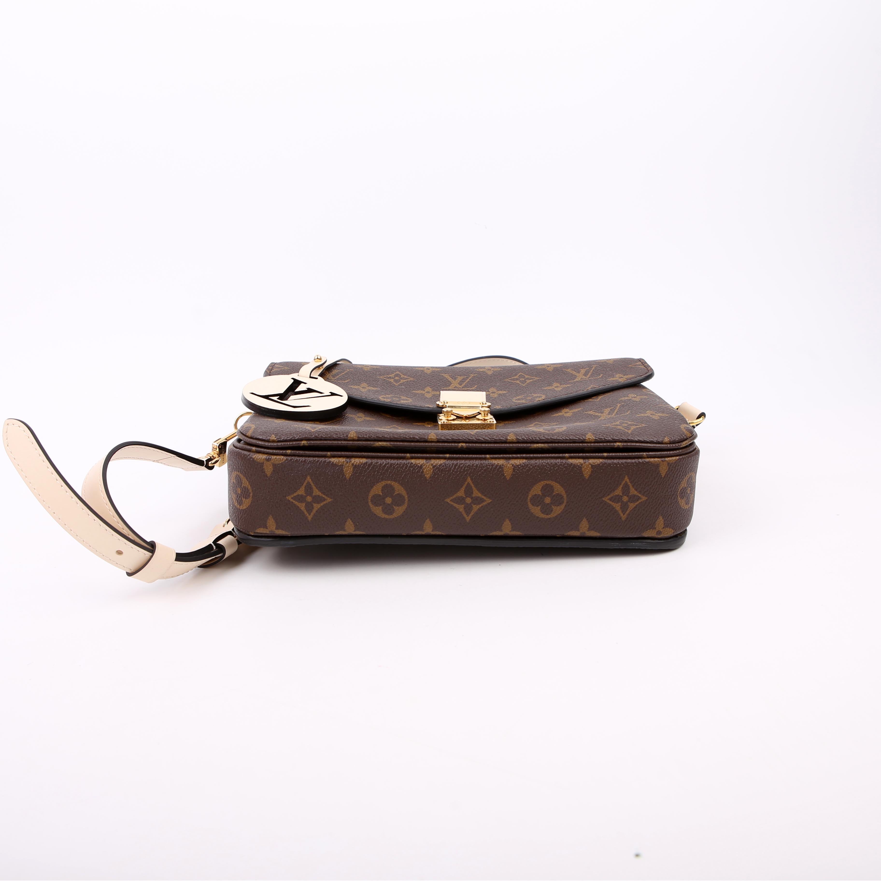 Louis Vuitton Pochette Metis Monogram Braided