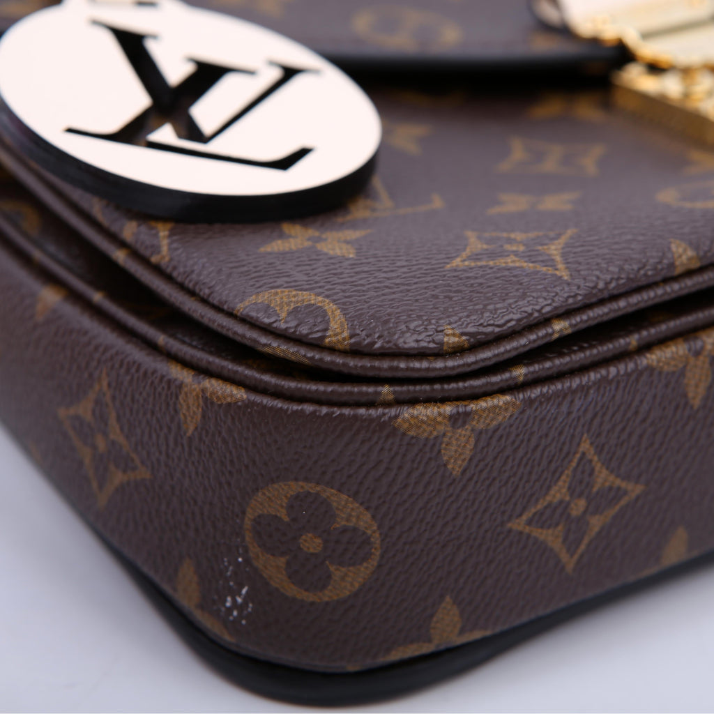 Louis Vuitton Pochette Metis Monogram Braided