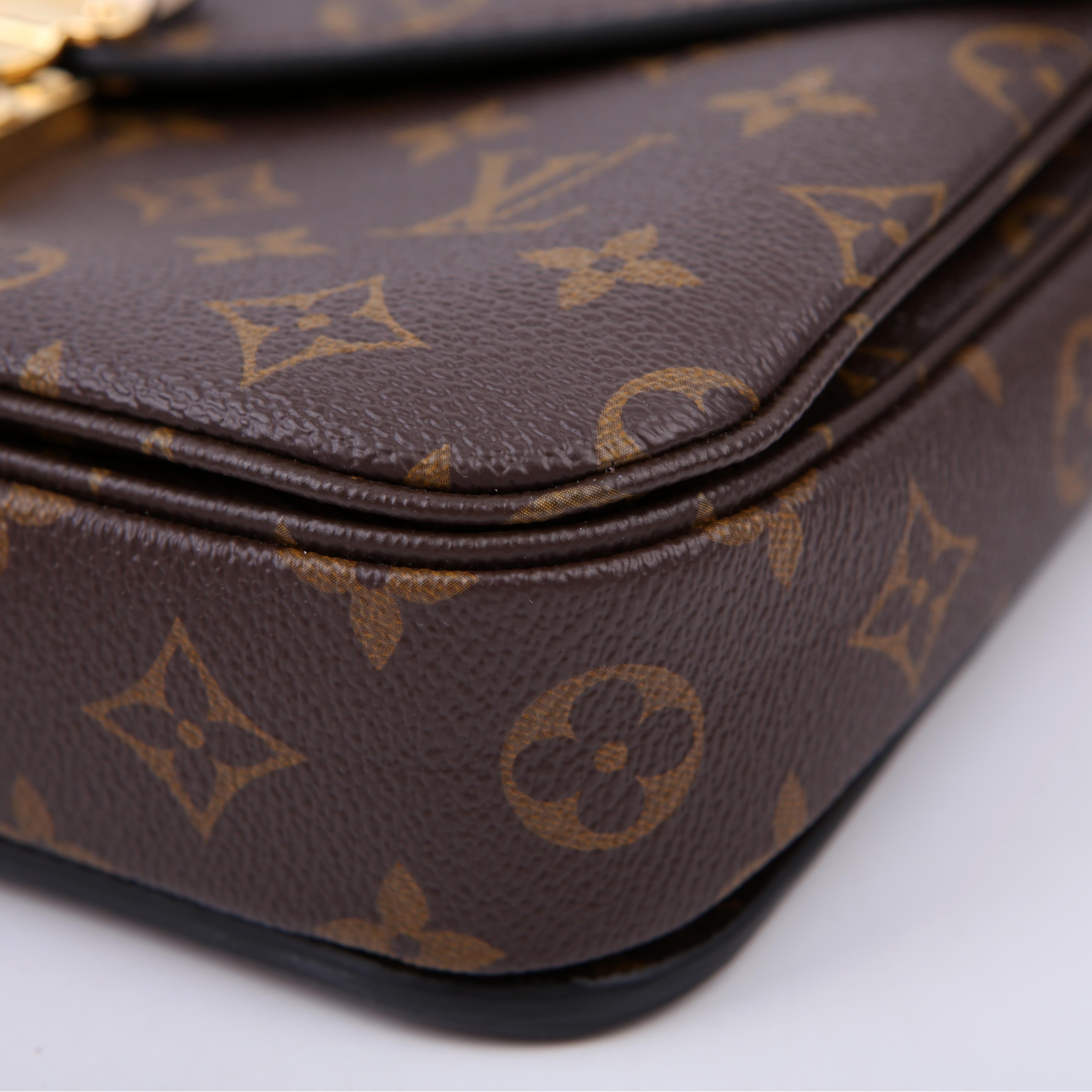 Louis Vuitton Pochette Metis Monogram Braided