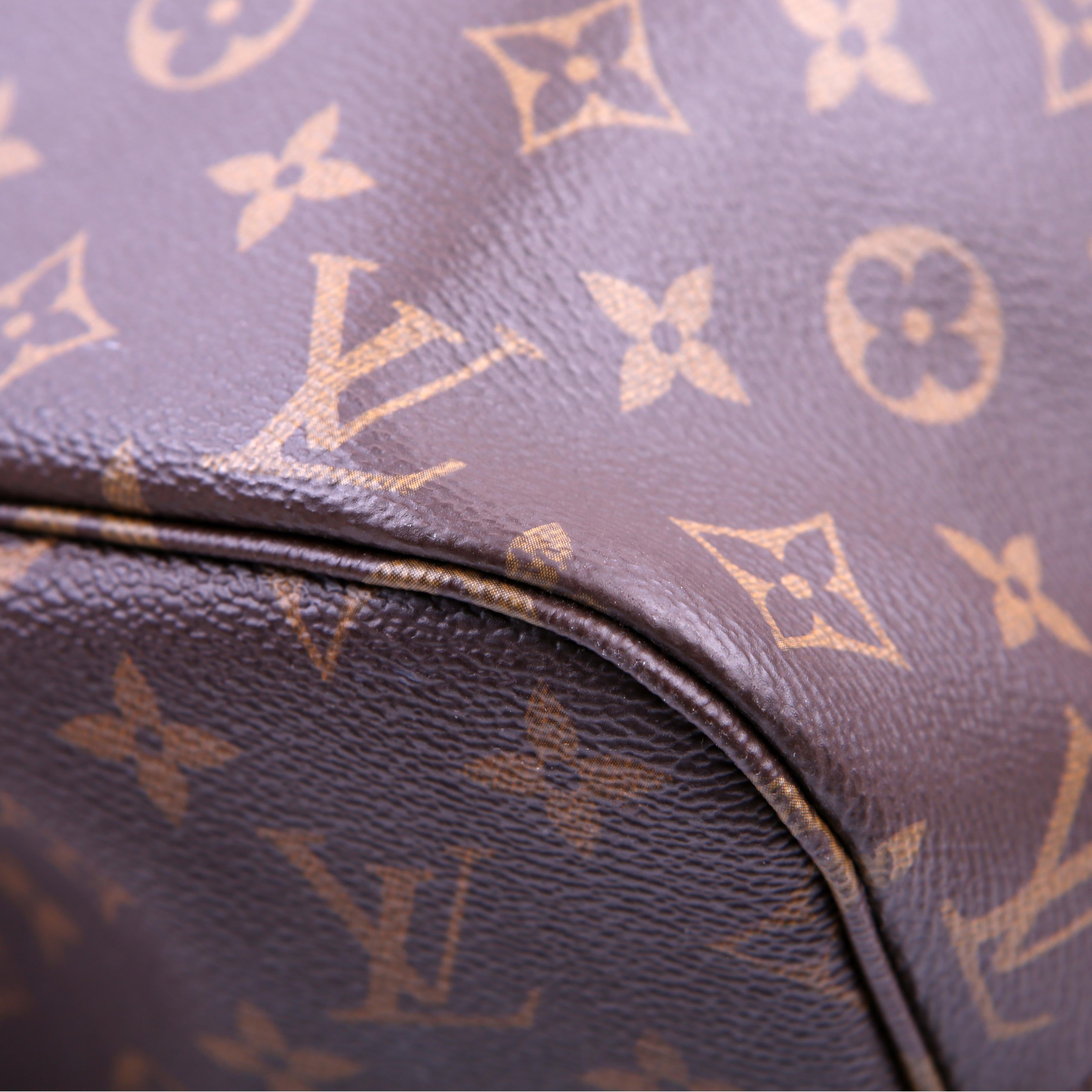 Louis Vuitton Neverfull with Wallet MM Monogram Red