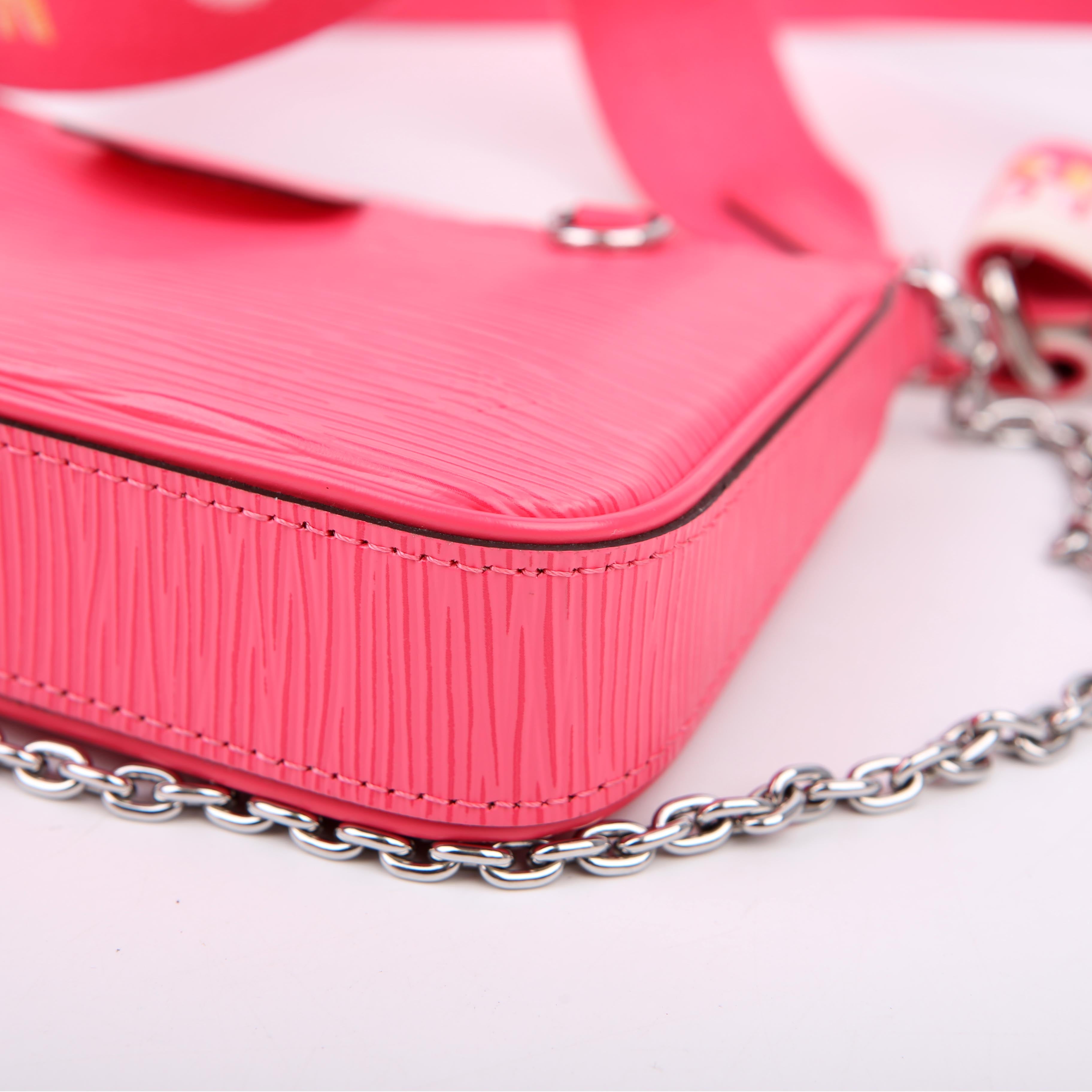 Louis Vuitton Easy Pouch on Strap Epi Pink