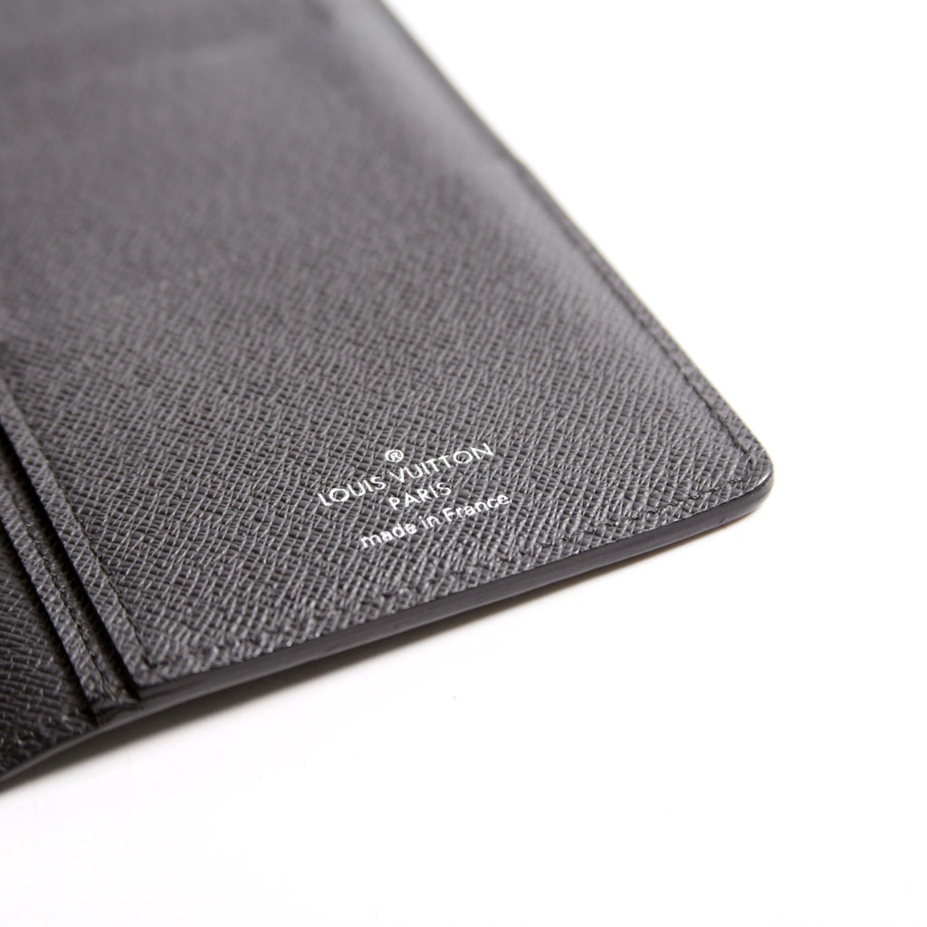 Louis Vuitton Brazza Wallet Epi Black
