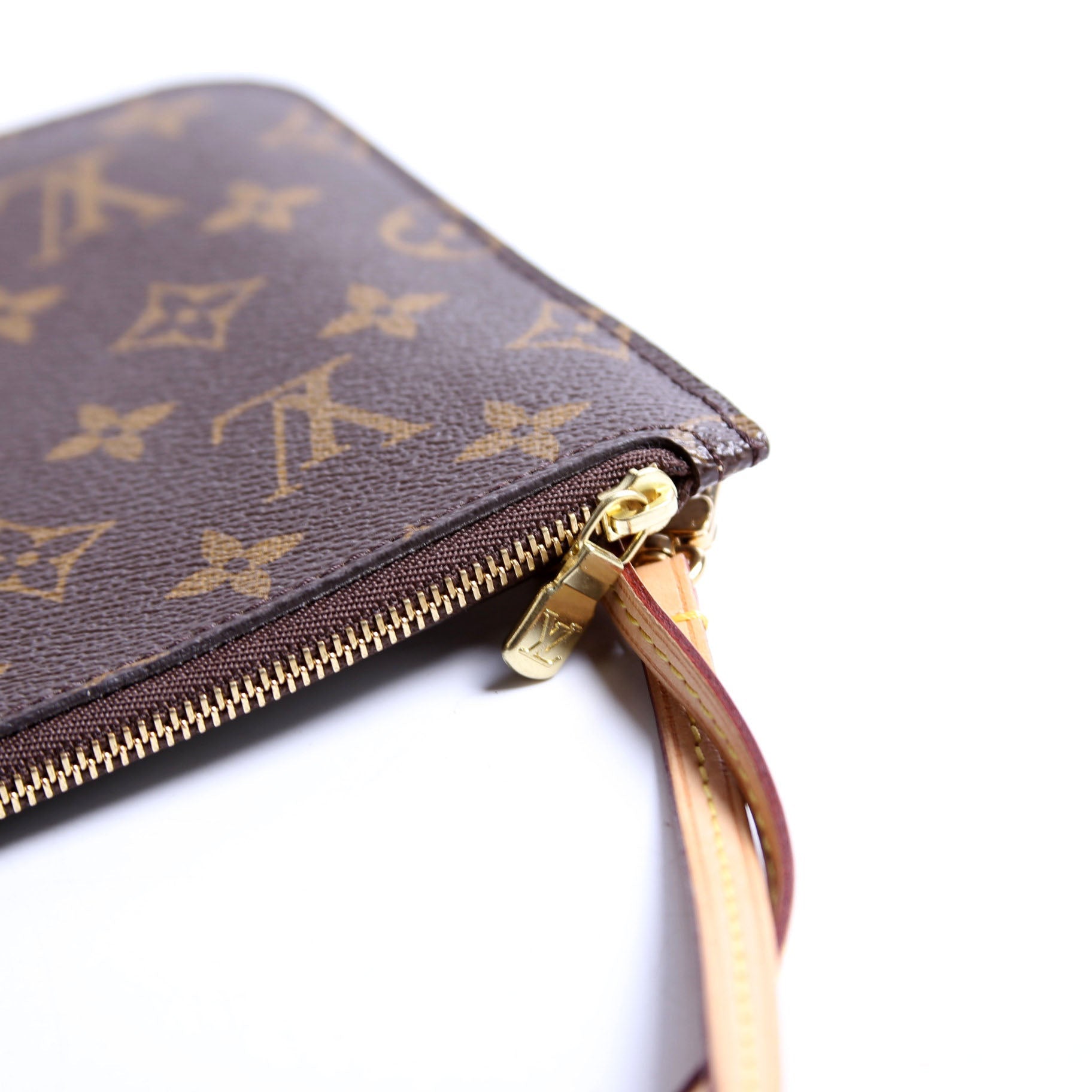 Louis Vuitton Pochette Only Monogram Neverfull Beige