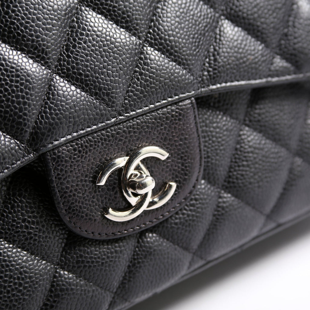 Chanel Classic Flap Jumbo Caviar 10-13M