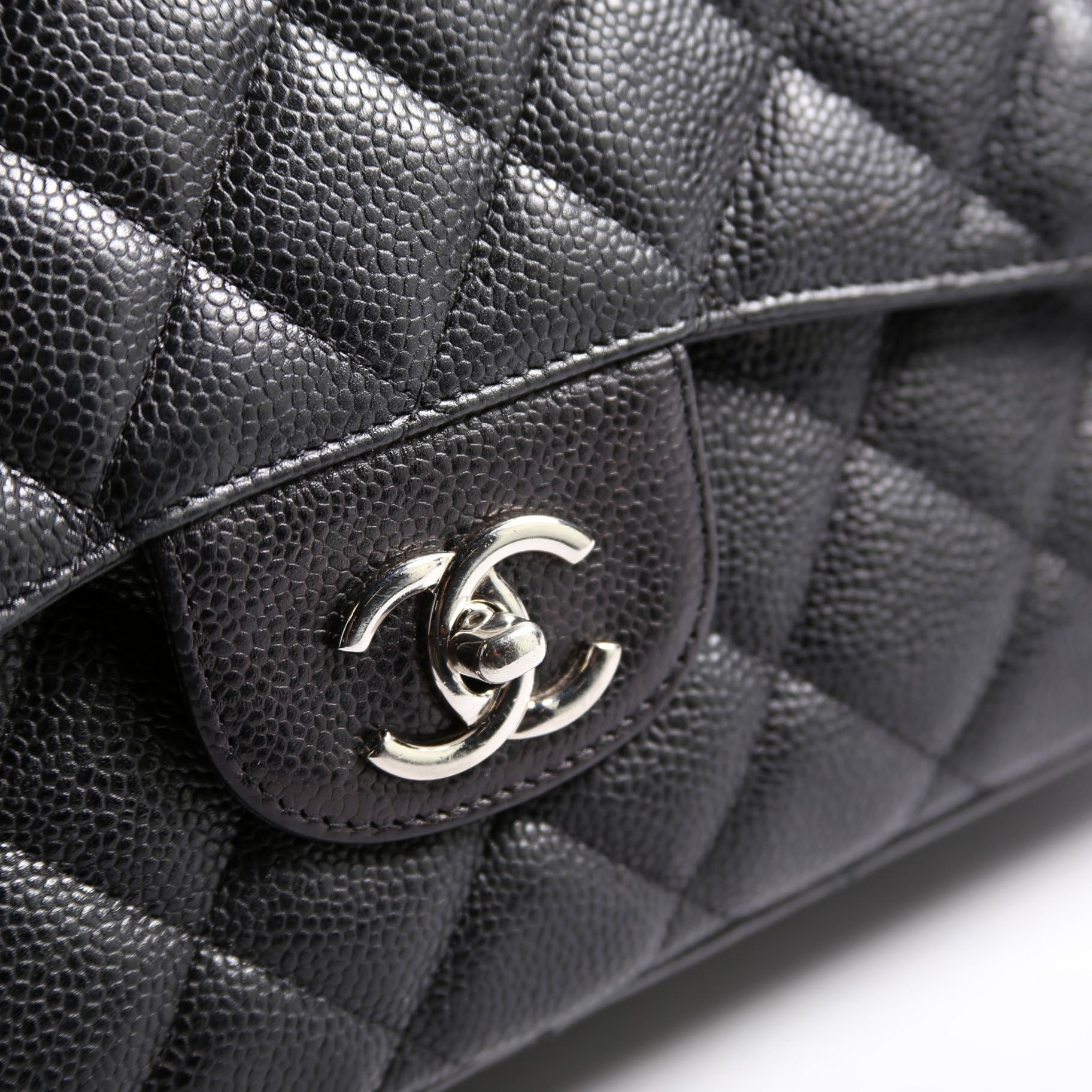 Chanel Classic Flap Jumbo Caviar 10-13M