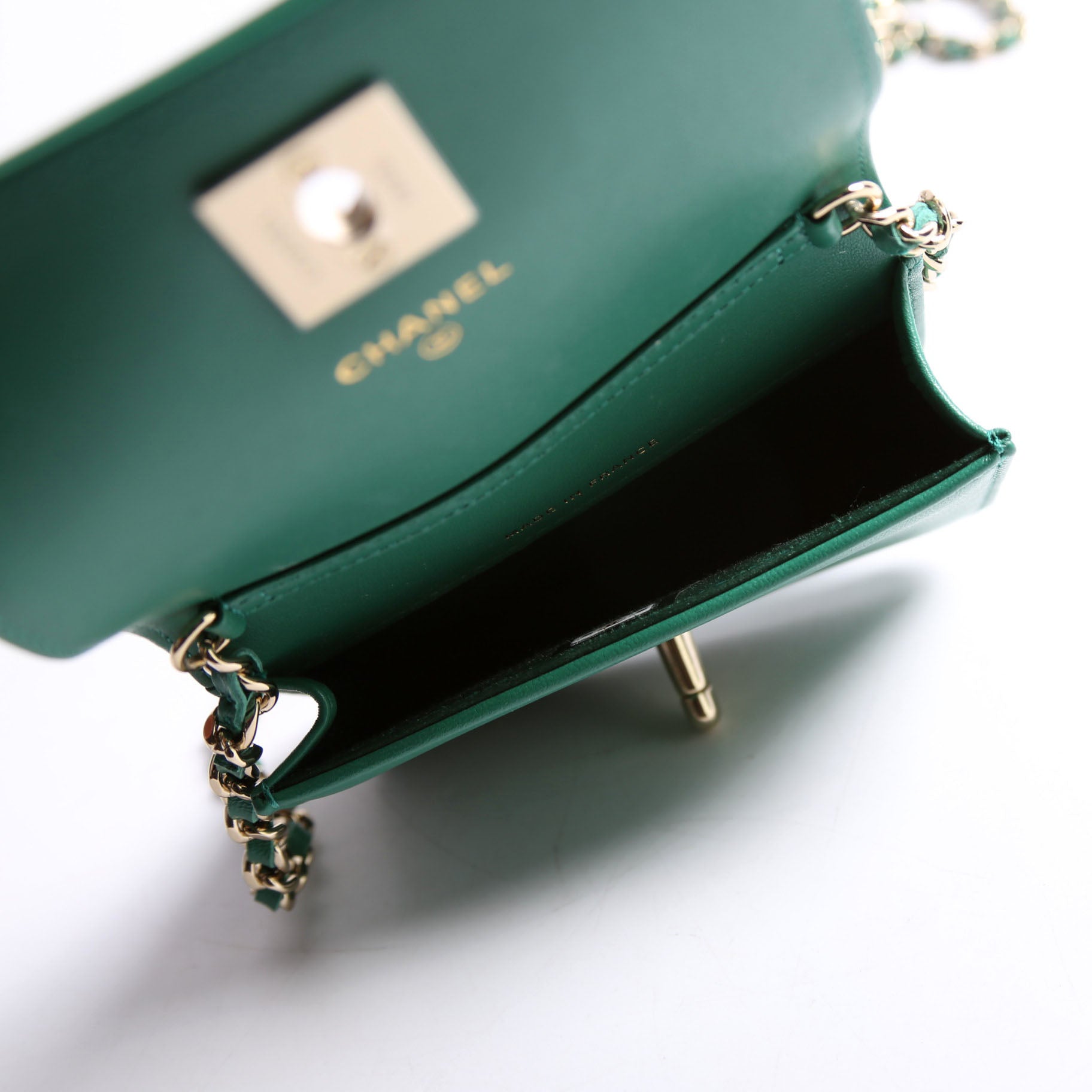 Chanel Strass Diamante Mini Clutch Lambskin RFID Green
