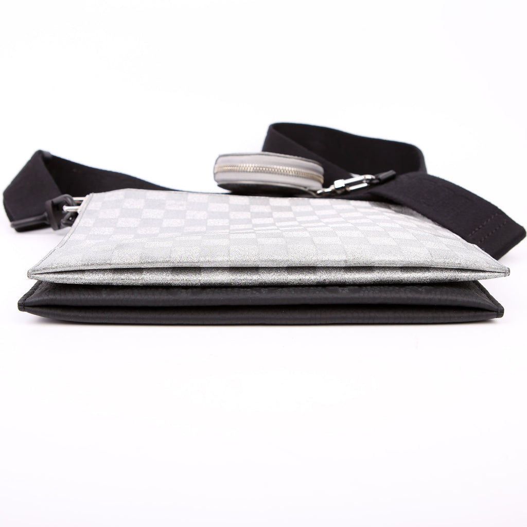 Louis Vuitton In The Loop Trio Pouch Damier Glitter Black/Silver