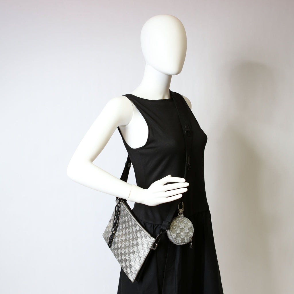 Louis Vuitton In The Loop Trio Pouch Damier Glitter Black/Silver